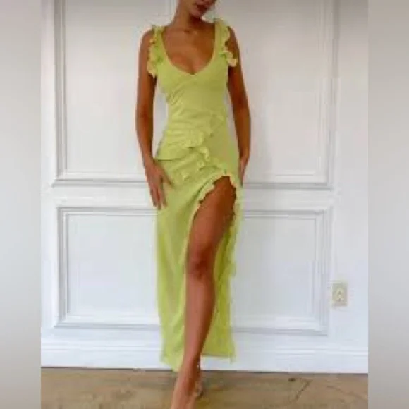 House of CB NWOT Pixie' lime ruffle georgette maxi dress, small